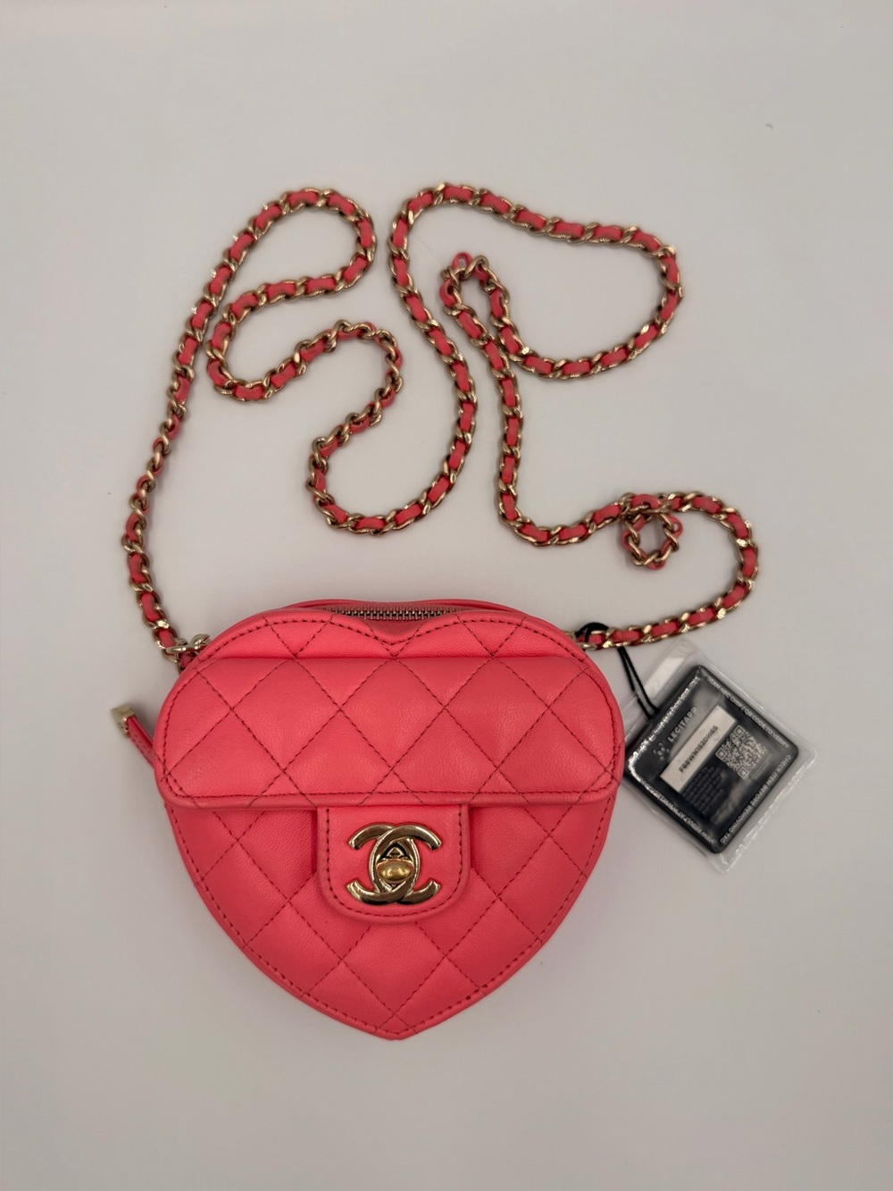 Chanel CC In Love Heart Bag Small Coral Pink Lambskin 22S - Picture 8 of 13
